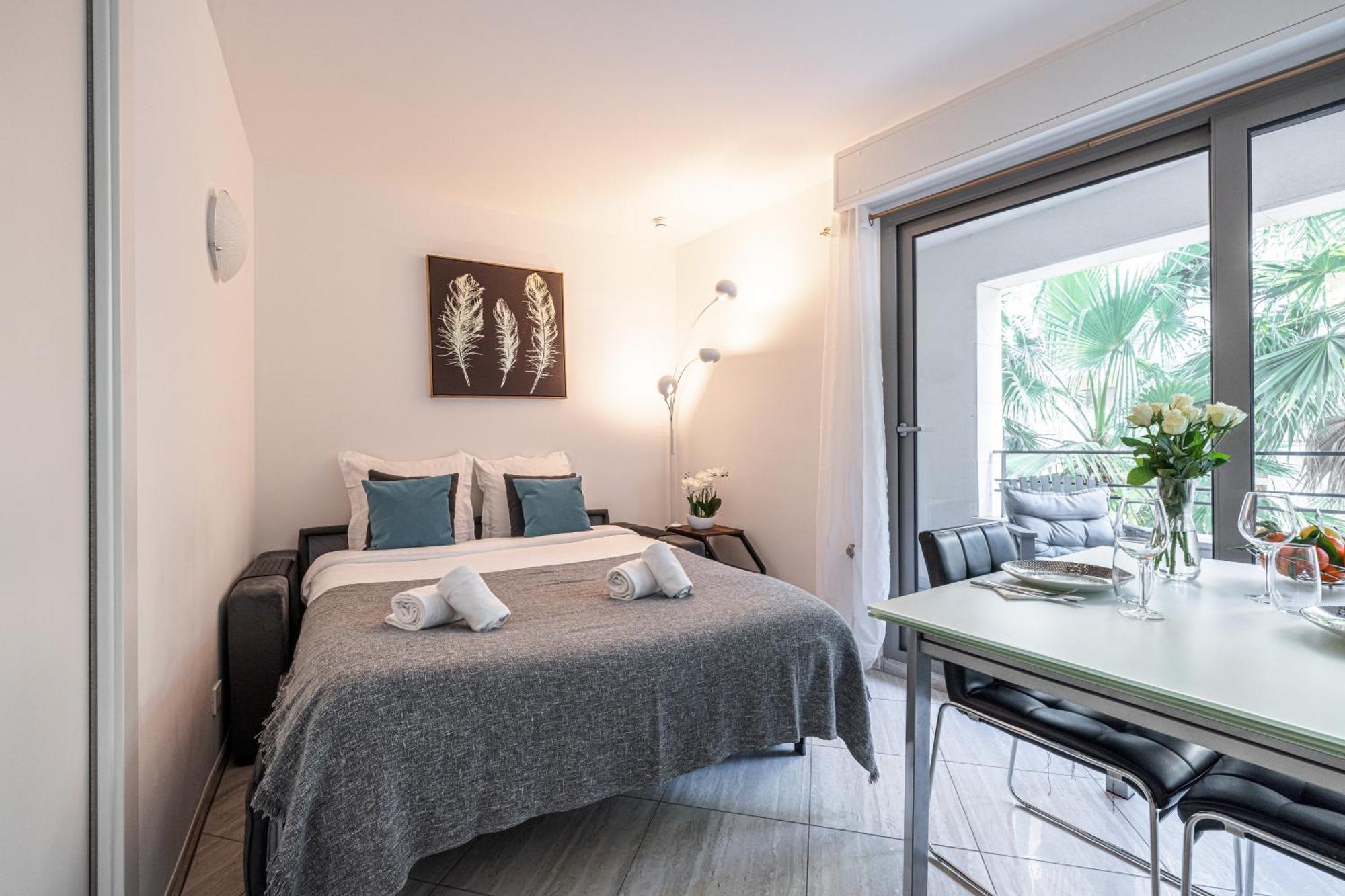 Studio Centre Terrasse Climatisation 50M Plage Menton Exteriér fotografie
